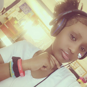 Meet your Posher, Micheline